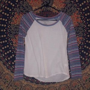 ⛵️AEROPOSTALE: Tribal Baseball Tee